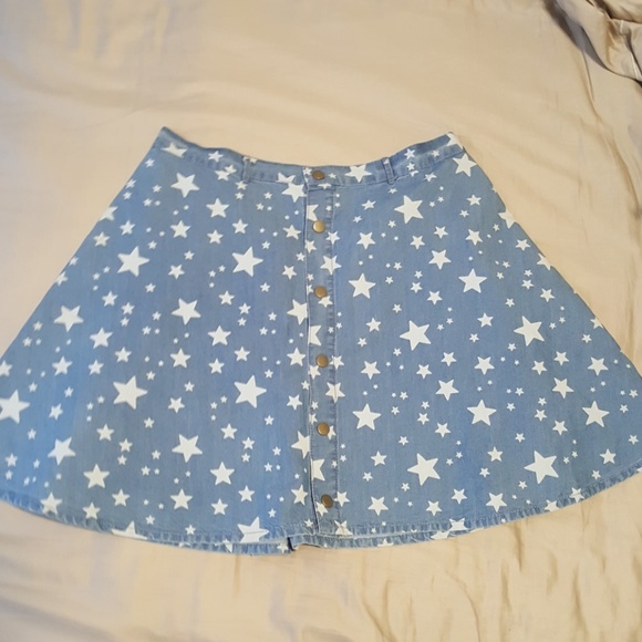 American Rag Dresses & Skirts - American Rag star skirt